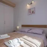 Jurkovic 6 Apartamento Komarna
